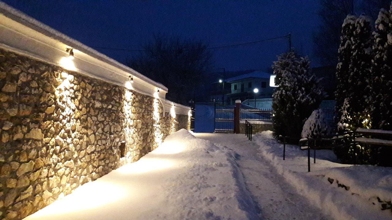 Smallhotel - Vevi Exteriér fotografie